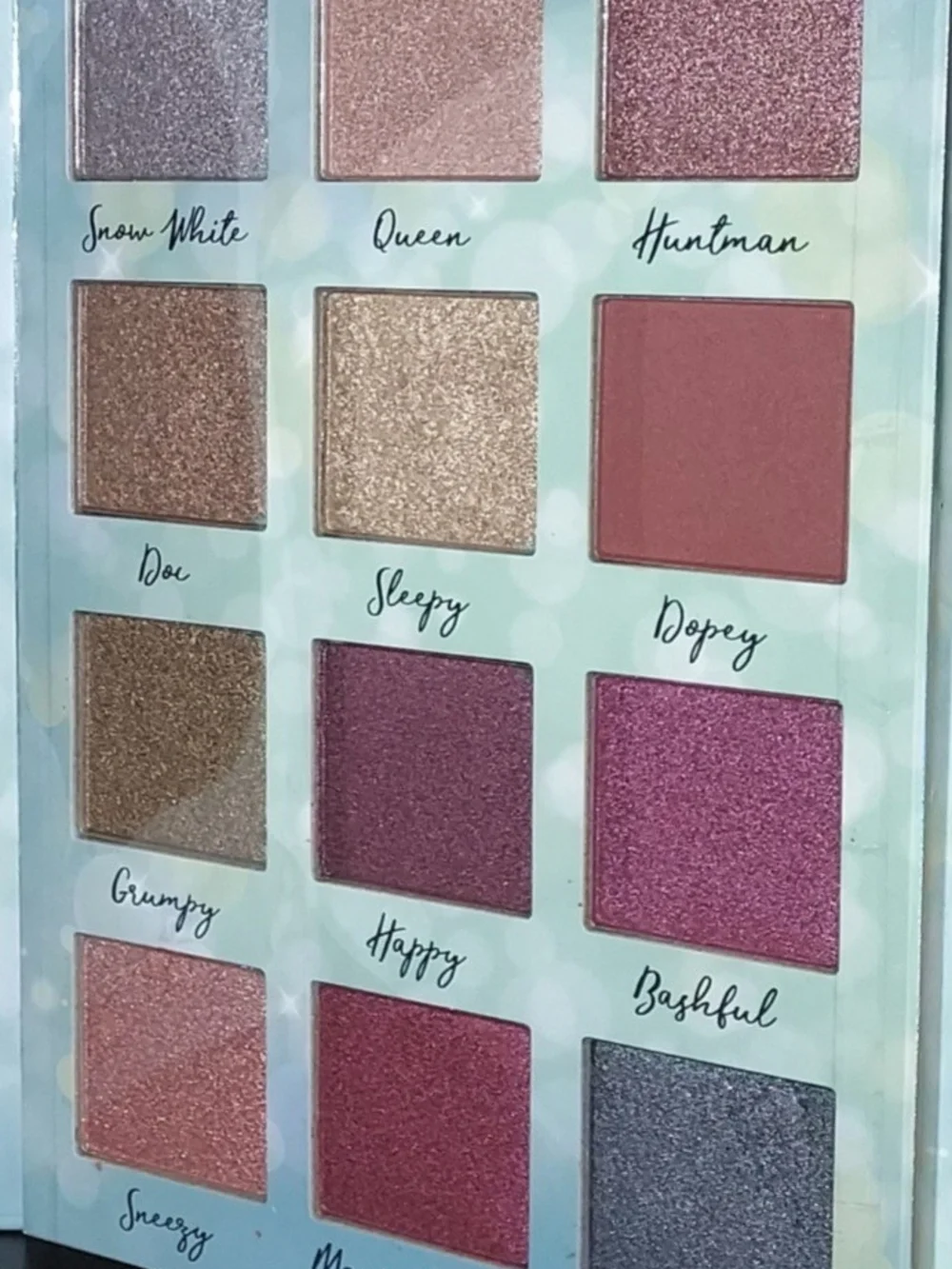 Disney Snow White Eyeshadow Palette — Pastel Blue & Cream Shades